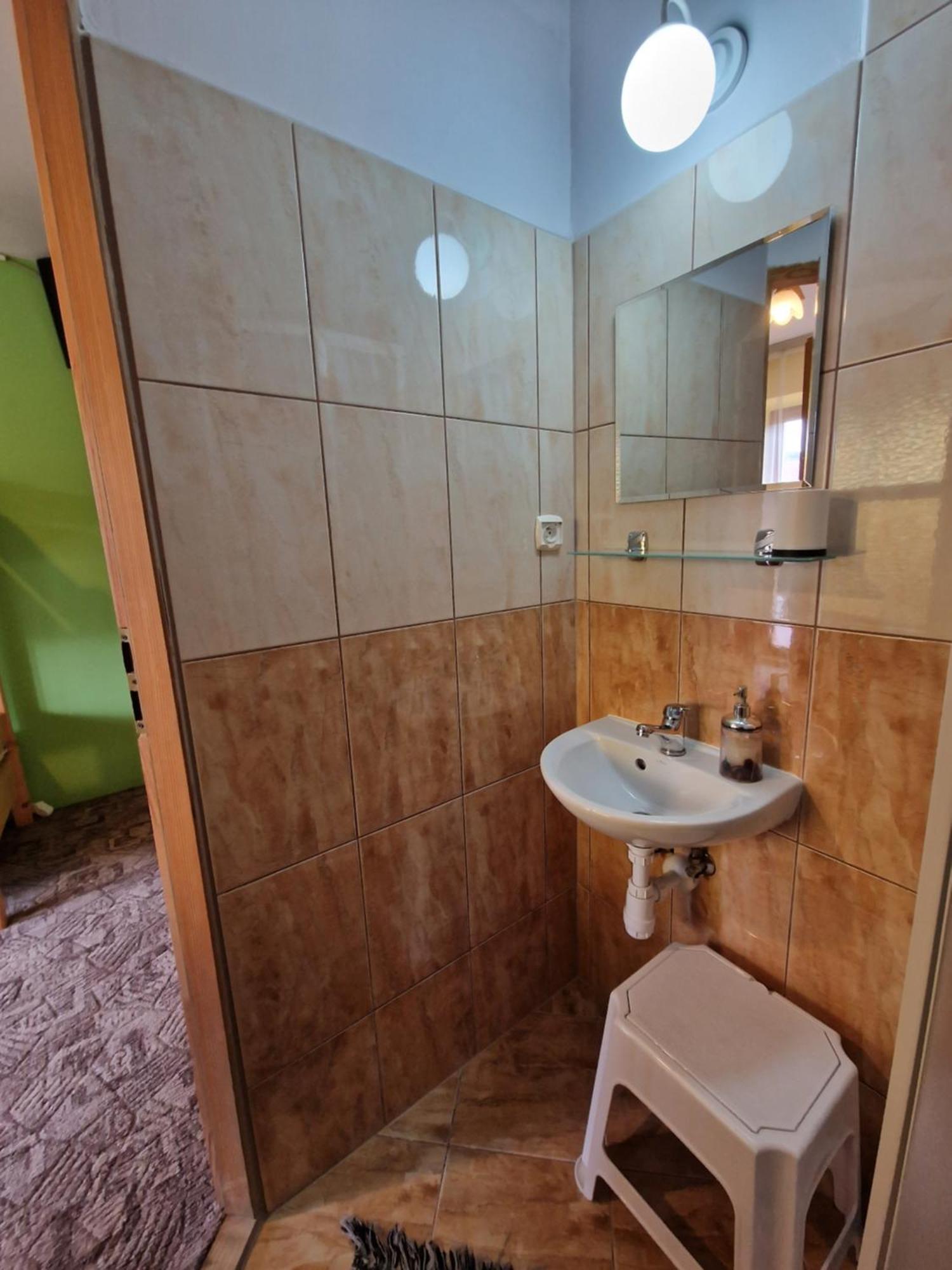 Pokoje Goscinne U Landy Poronin Exterior foto